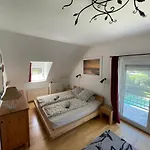 5 Bedroom Very Close To Balaton