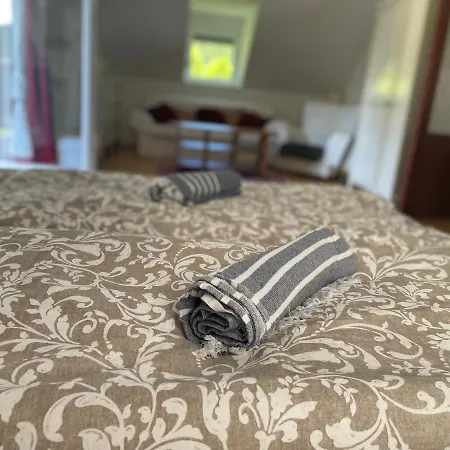 5 Bedroom Very Close To Balaton * Balatonkenese