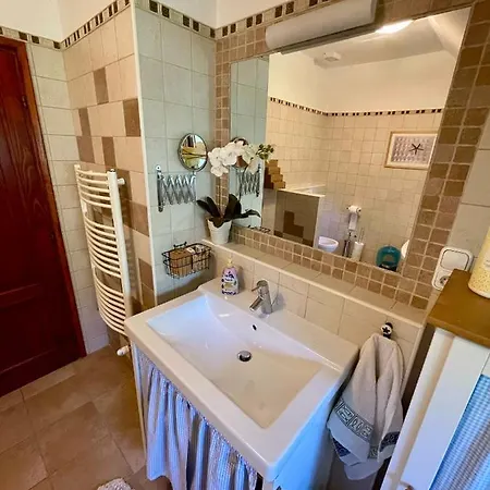 5 Bedroom Very Close To Balaton * Balatonkenese