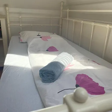 Villa 5 Bedroom Very Close To Balaton Balatonkenese