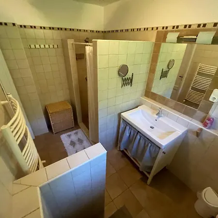 5 Bedroom Very Close To Balaton * Balatonkenese