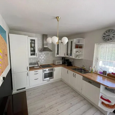 Villa 5 Bedroom Very Close To Balaton Balatonkenese