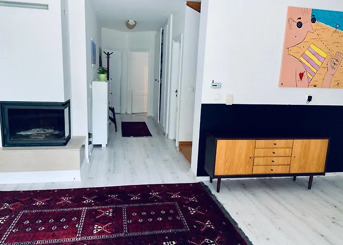 5 Bedroom Very Close To Balaton Villa