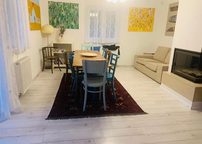 5 Bedroom Very Close To Balaton Villa *