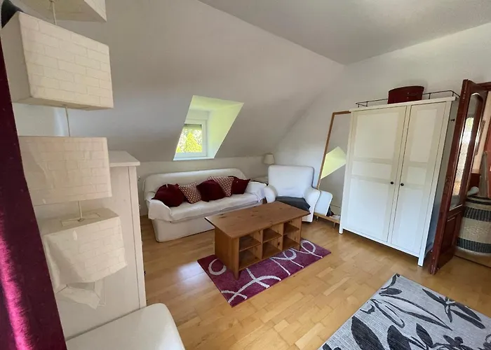 Villa 5 Bedroom Very Close To Balaton Balatonkenese