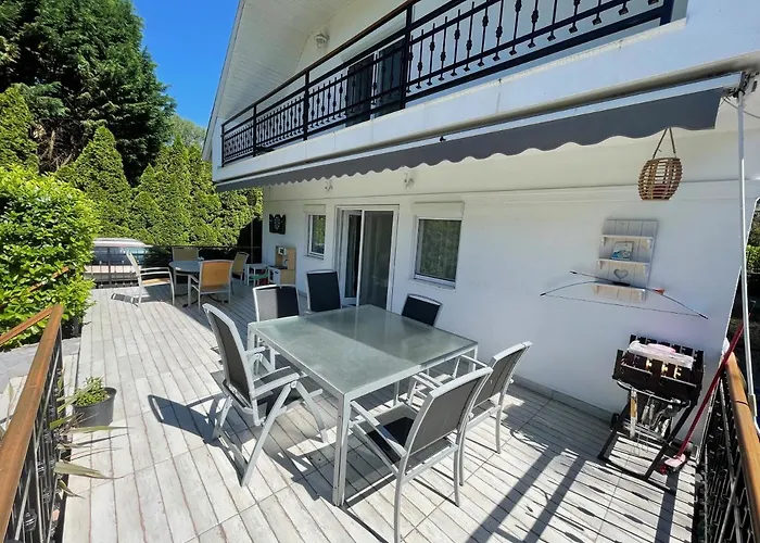 Villa 5 Bedroom Very Close To Balaton *