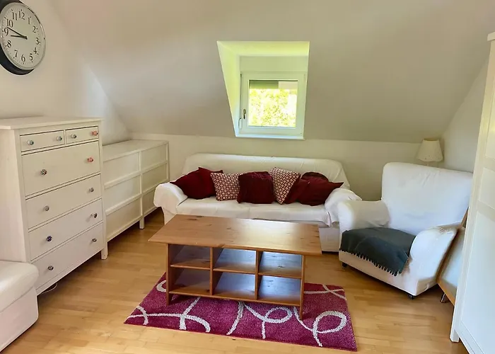 Villa 5 Bedroom Very Close To Balaton Balatonkenese